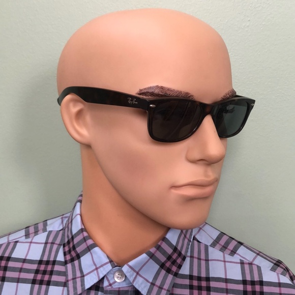 Ray-Ban Sunglasses - Picture 3 of 7